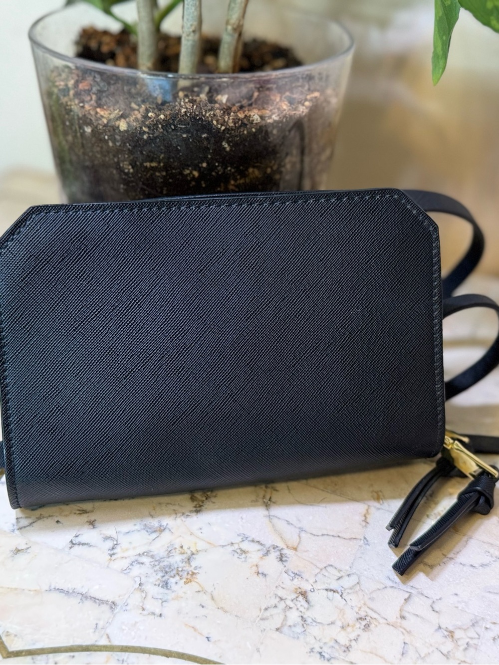 Steve Madden Black Crossbody with Gold Bar Accent - Picture 4 of 11